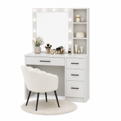 Туалетный столик